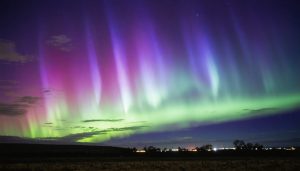 La Danza Elettrica del Cielo: Le Aurore Meridionali Pronte a Affascinare i 48 Stati Contigui